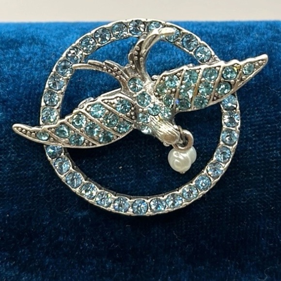Bird Blue Brooch Crystal Flight Pearl Drop Pilgrim Danish Design SKANDERBORG - Picture 8 of 8
